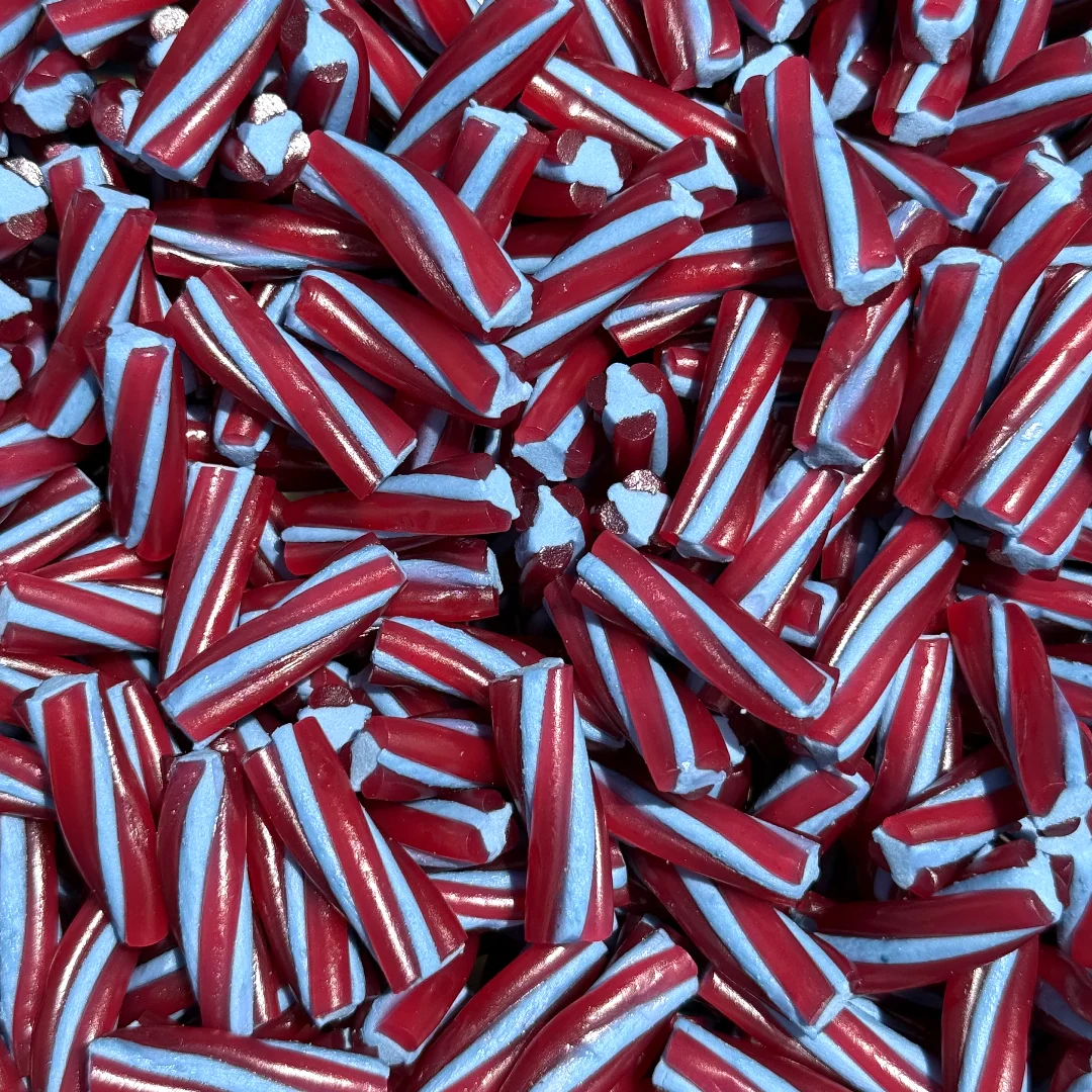Blåbärsskruvar (Blueberry Fondant-Filled Screws)