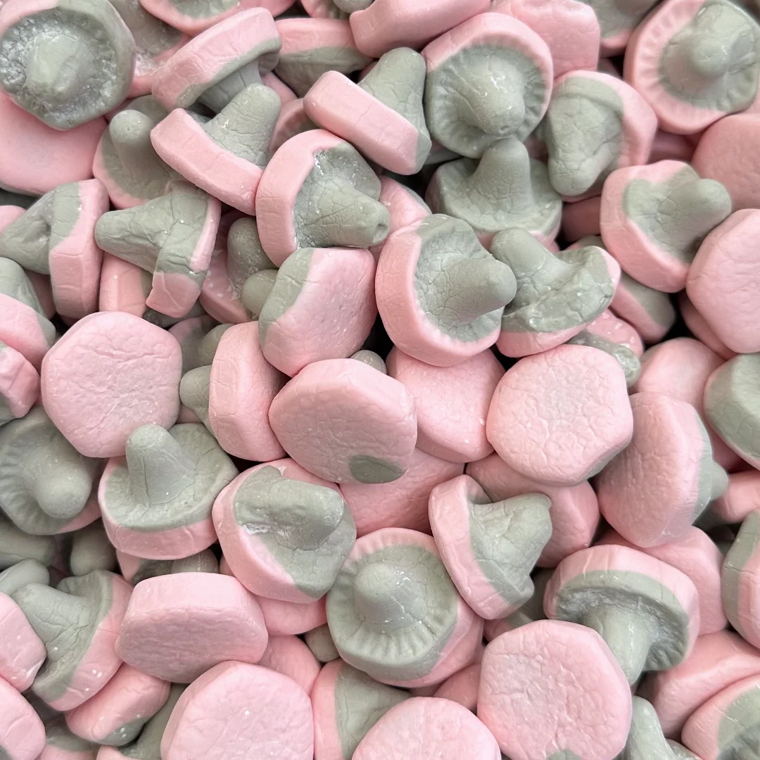 Hallon Lakrits Svamp (Raspberry Liquorice Foam Mushrooms)