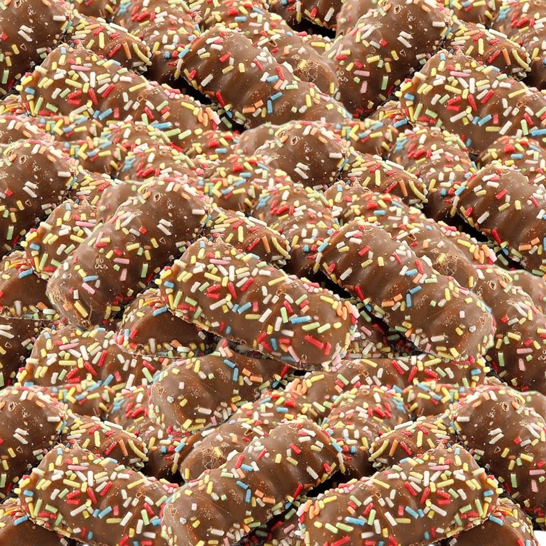 Jordgubbslimpor Choklad (Chocolate-Coated Strawberry Foam Loaves)
