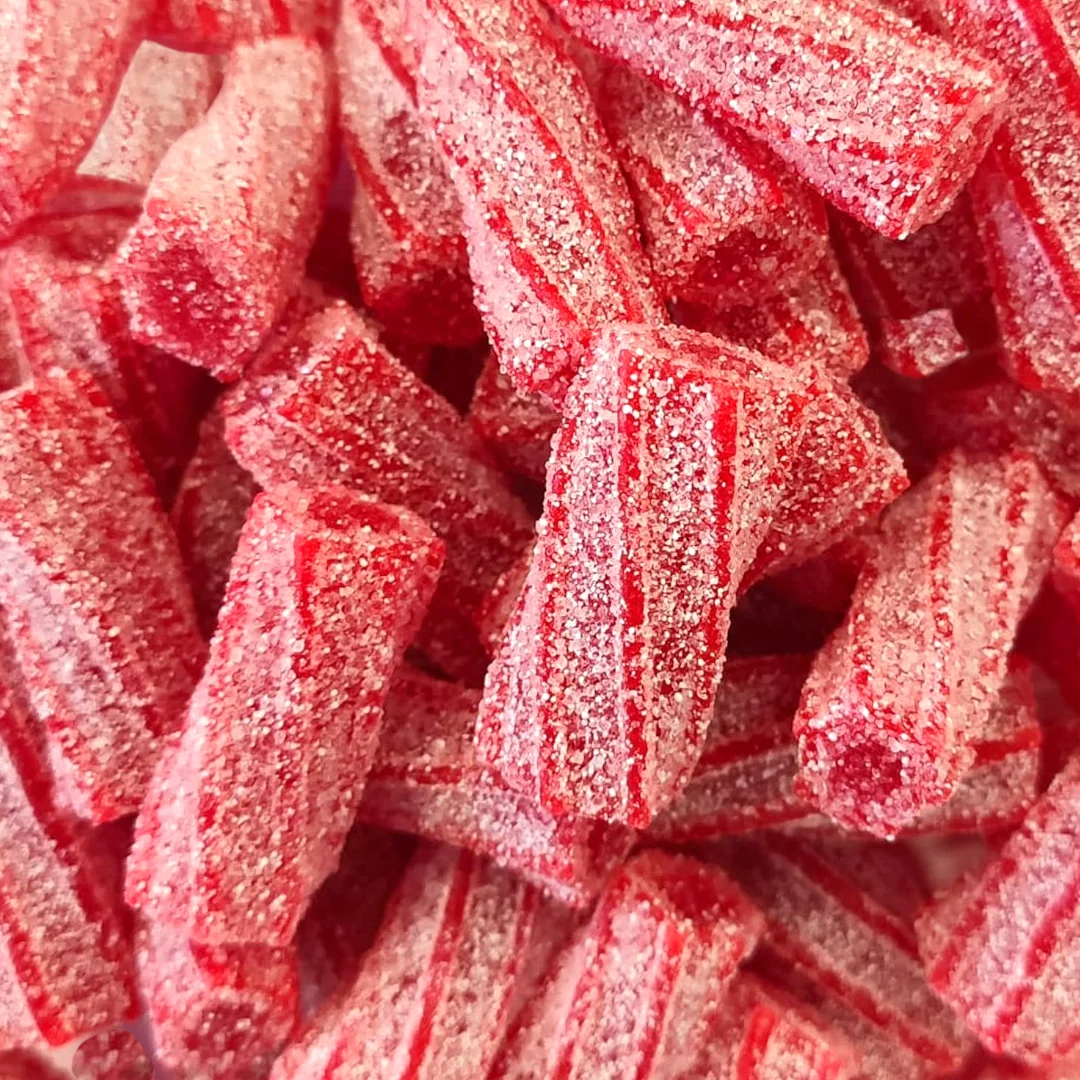 Sour Jelly Filled Strawberry Twists - Image 2
